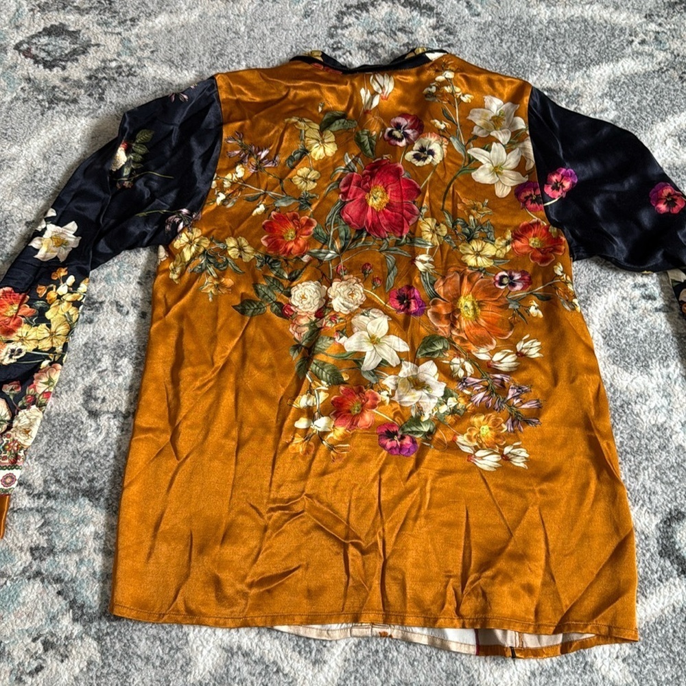 Johnny Was Floral Button Down Shirt - Picture 12 of 13